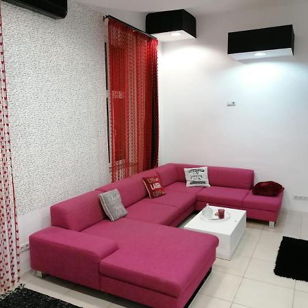 Apartament Josefin Διαμέρισμα Τιμισοάρα Εξωτερικό φωτογραφία